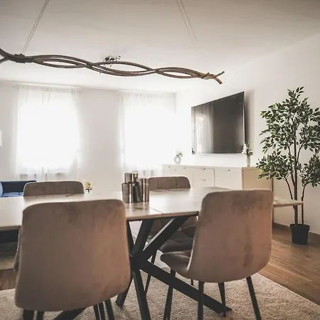 Designer In Sinsheim Summer Sale *