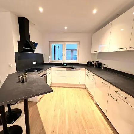 Designer In Sinsheim Summer Sale * Niederdorla