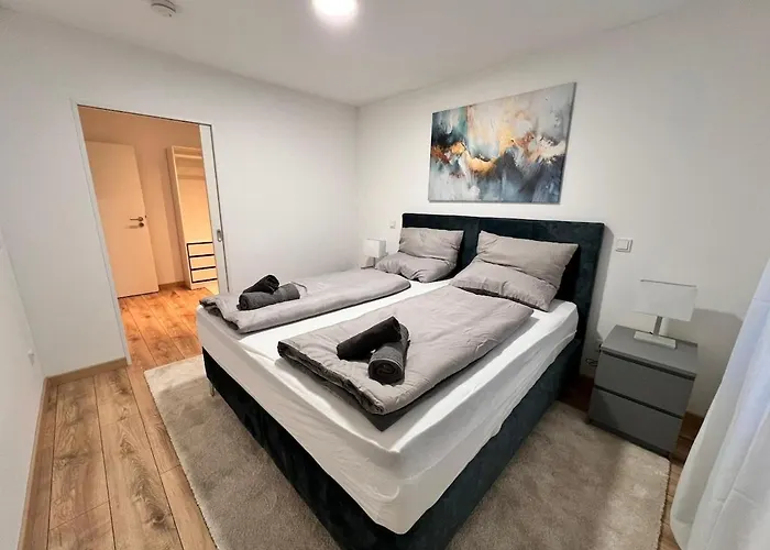 アパート Designer In Sinsheim Summer Sale