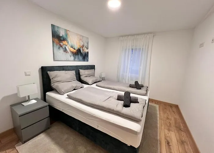 アパート Designer In Sinsheim Summer Sale Niederdorla