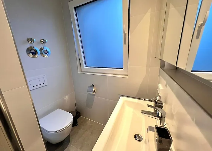 Designer In Sinsheim Summer Sale *