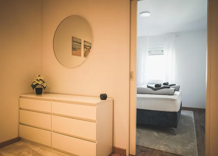 Designer In Sinsheim Summer Sale Niederdorla