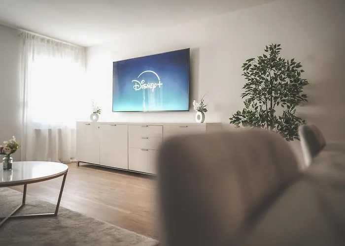 アパート Designer In Sinsheim Summer Sale