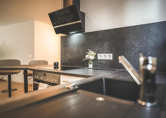 Designer In Sinsheim Summer Sale * Niederdorla