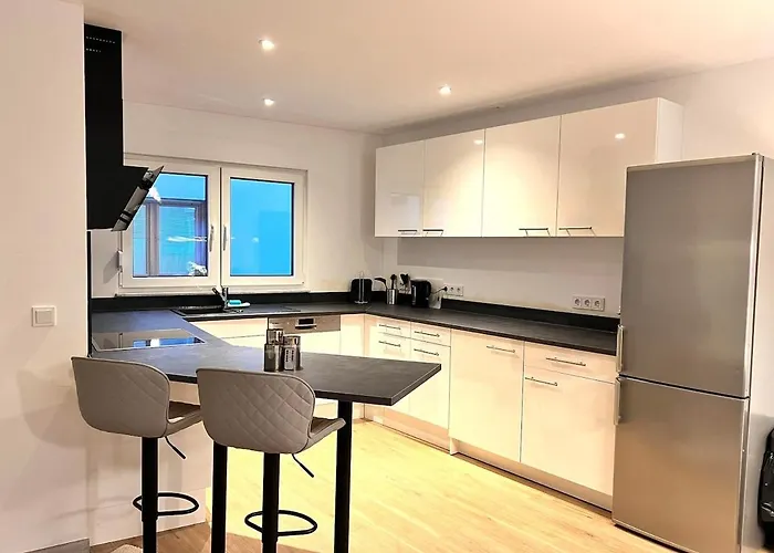 アパート Designer In Sinsheim Summer Sale