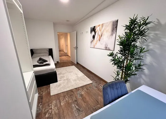 Designer In Sinsheim Summer Sale *